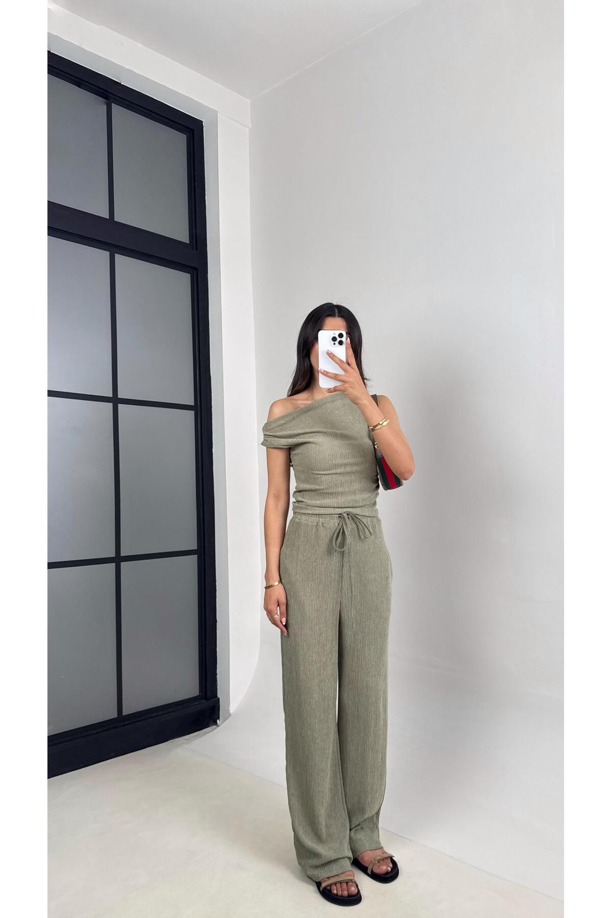 Gaus Yeşil Bluz Beli Lastikli Pantolon Bürümcük Takım Gaus00532