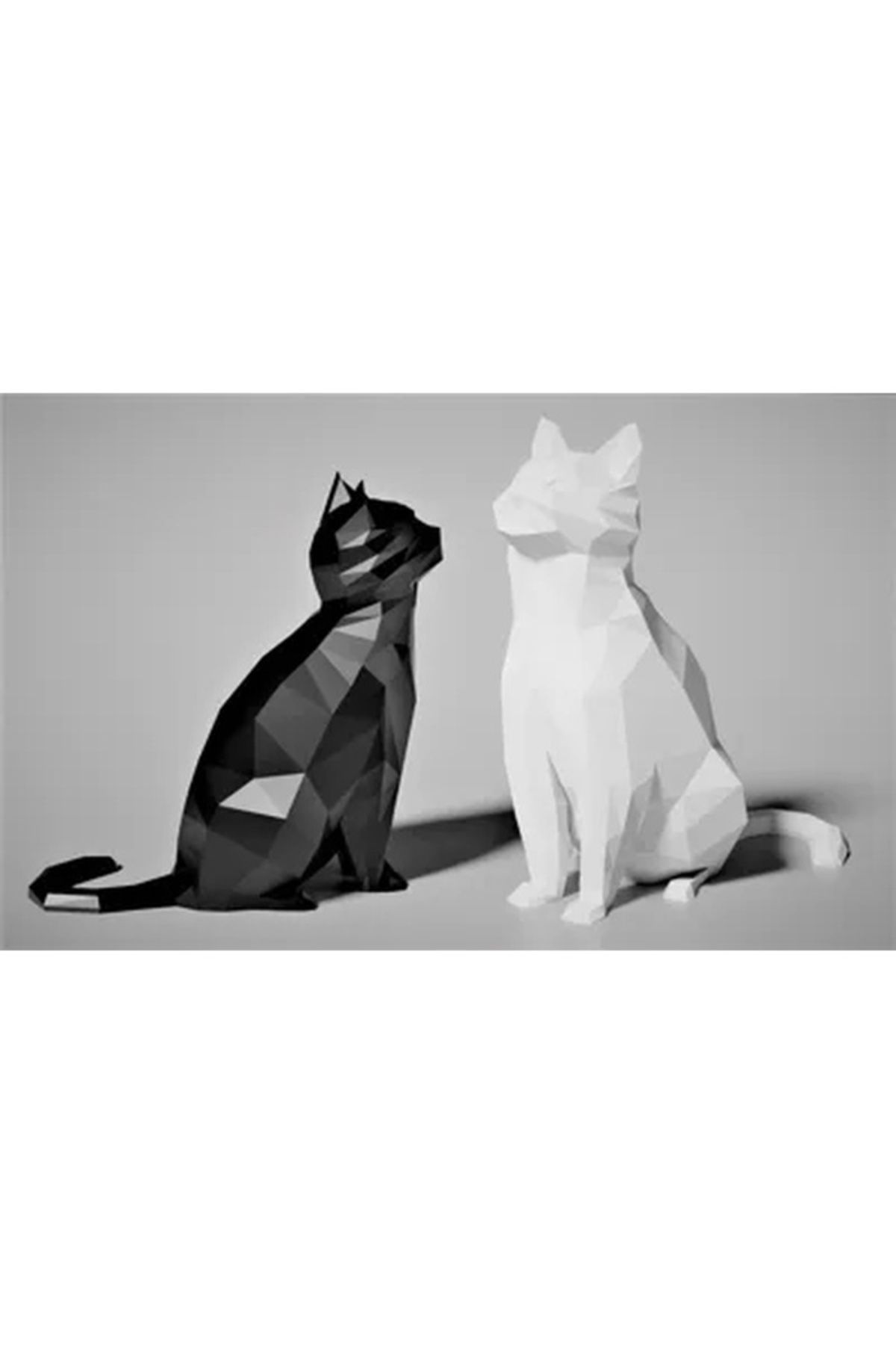 Biparca Store Geometrik Kedi Biblosu – Low Poly Dekoratif Obje