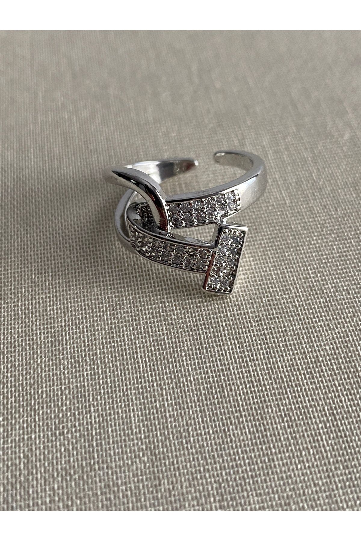 FIERA JEWELRY Zirkon Taş Detay Ayarlanabilir Gümüş Renk Çelik Kadın Yüzük