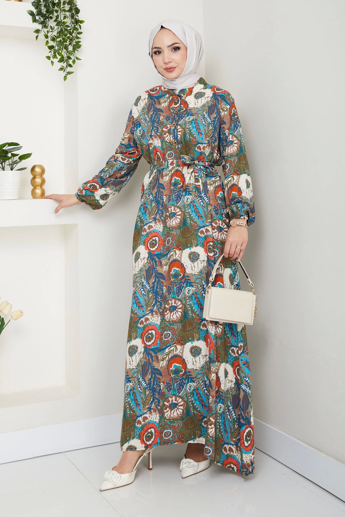 Moda MSK Renkli Çiçek Desenli Kuşaklı Elbise Haki