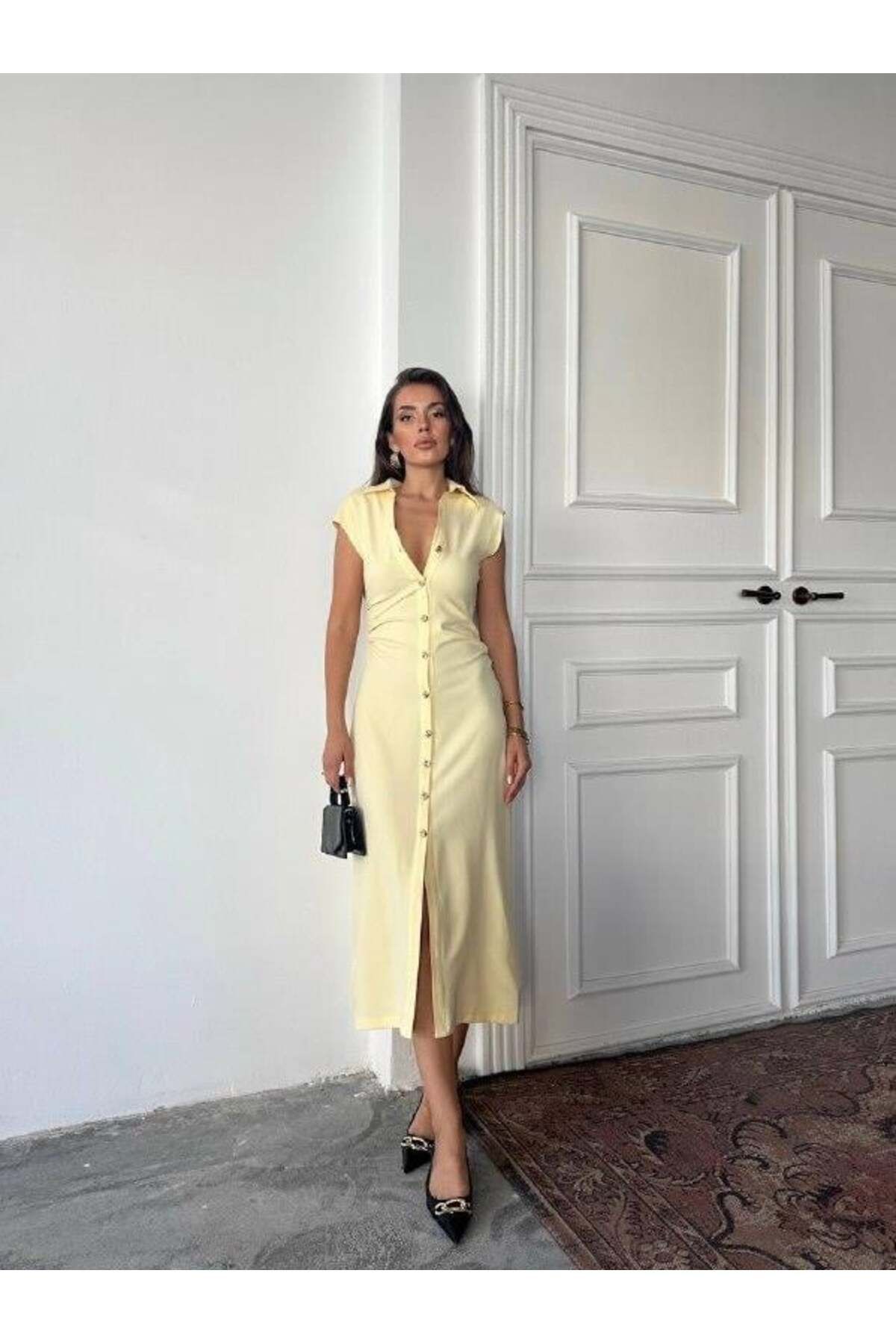 conconmoda Aversa Düğme Detaylı Midi Elbise