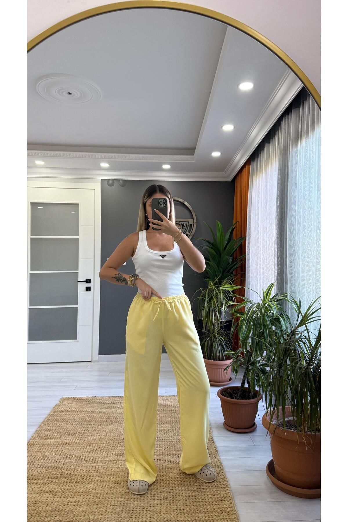 SEVİNÇ GÜNGÖR nefes alan pantalon Sarı