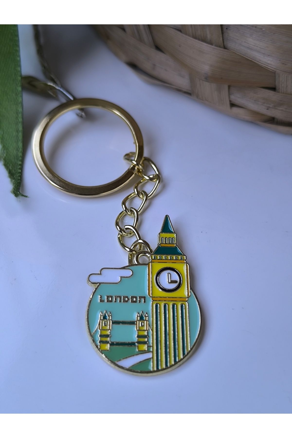 Esey Dizayn London Londra Anahtarlık Deri Aksesuarlı - HAFİF ve MİNİ ÜRÜN