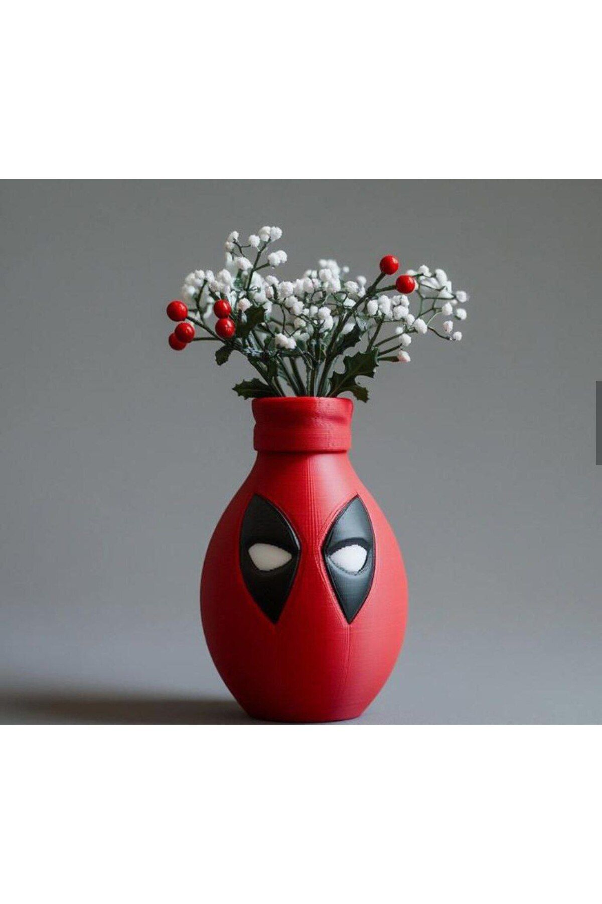 ValoriaConcept 🖤🔴 Deadpool Temalı Özel Tasarım Vazo – Evinize Enerji Katın! 🔴🖤
