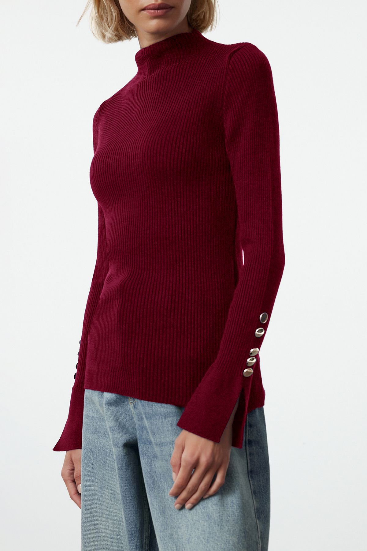 Trendyol Collection Burgunderfarbener Strickpullover mit Knopfleiste am Ärmelsaum TWOAW24KZ00309