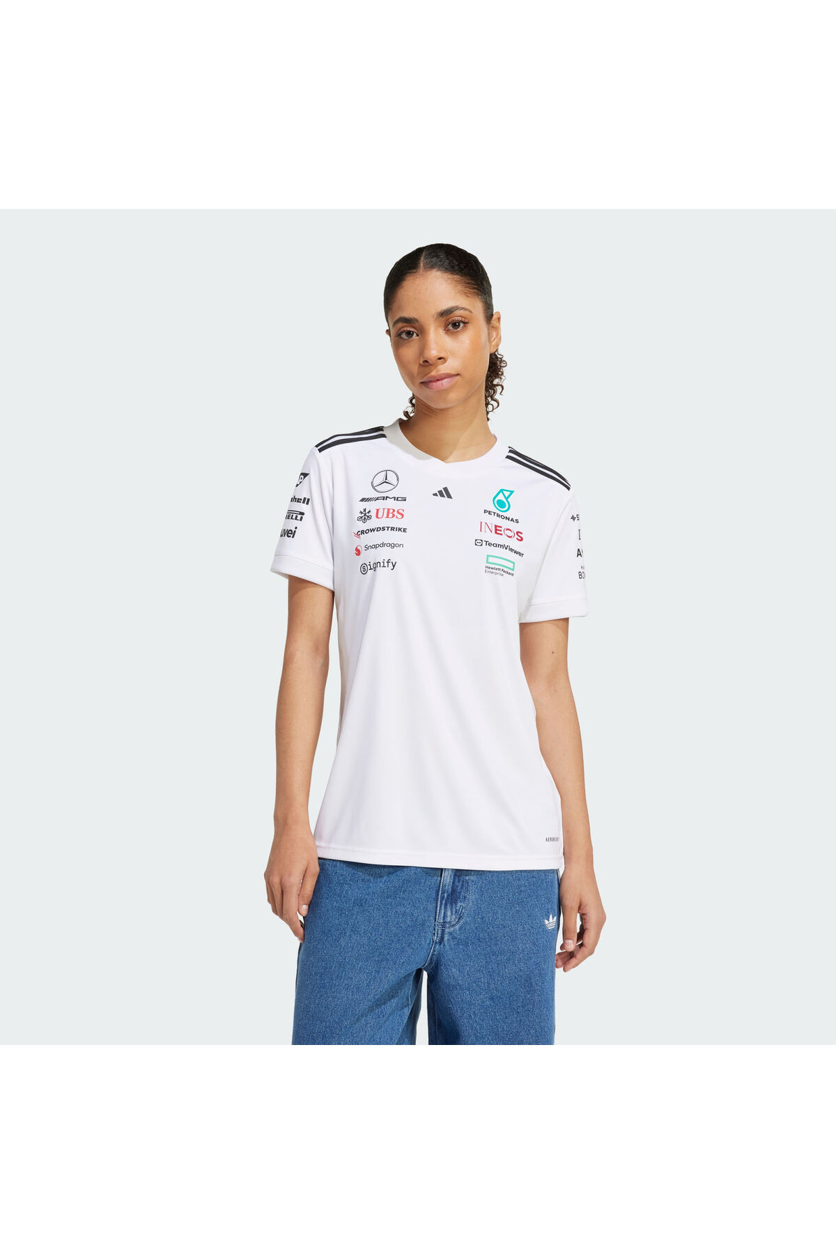 Mercedes - AMG Petronas Formula One Team White Driver Tişört