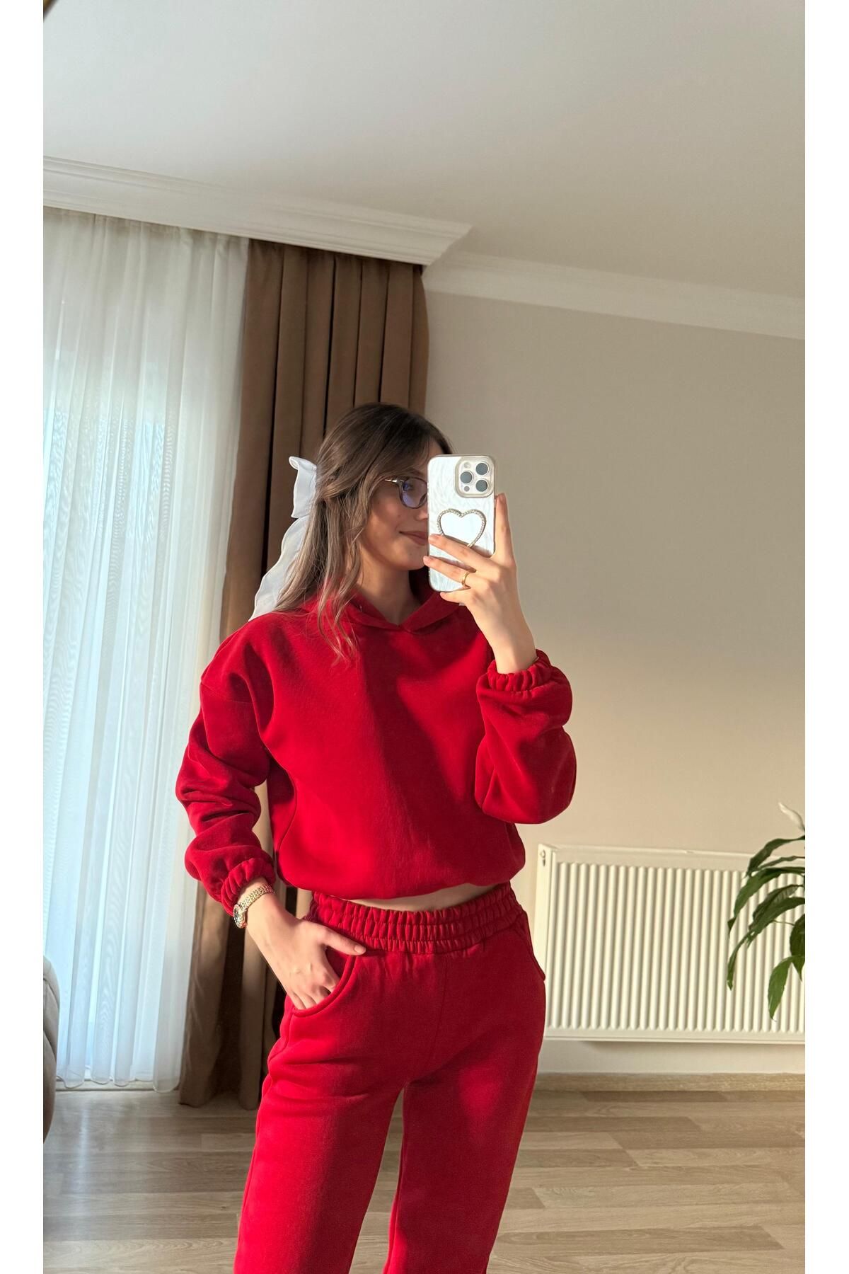 ZEYMA MODA CROP TAKIM KAPÜŞONLU ÜÇ İPLİK KALIN POLARLI EŞOFMAN TAKIMI