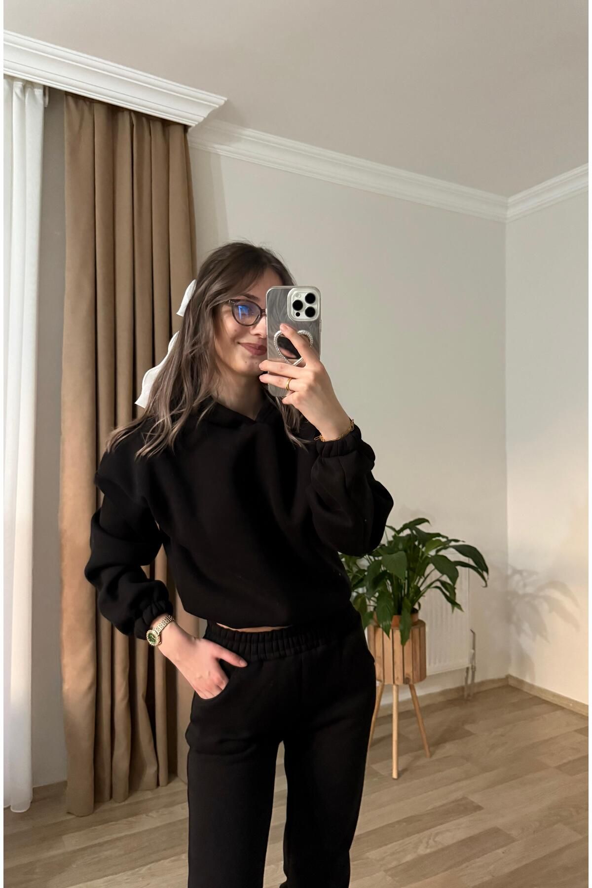 ZEYMA MODA CROP TAKIM KAPÜŞONLU ÜÇ İPLİK KALIN POLARLI EŞOFMAN TAKIMI