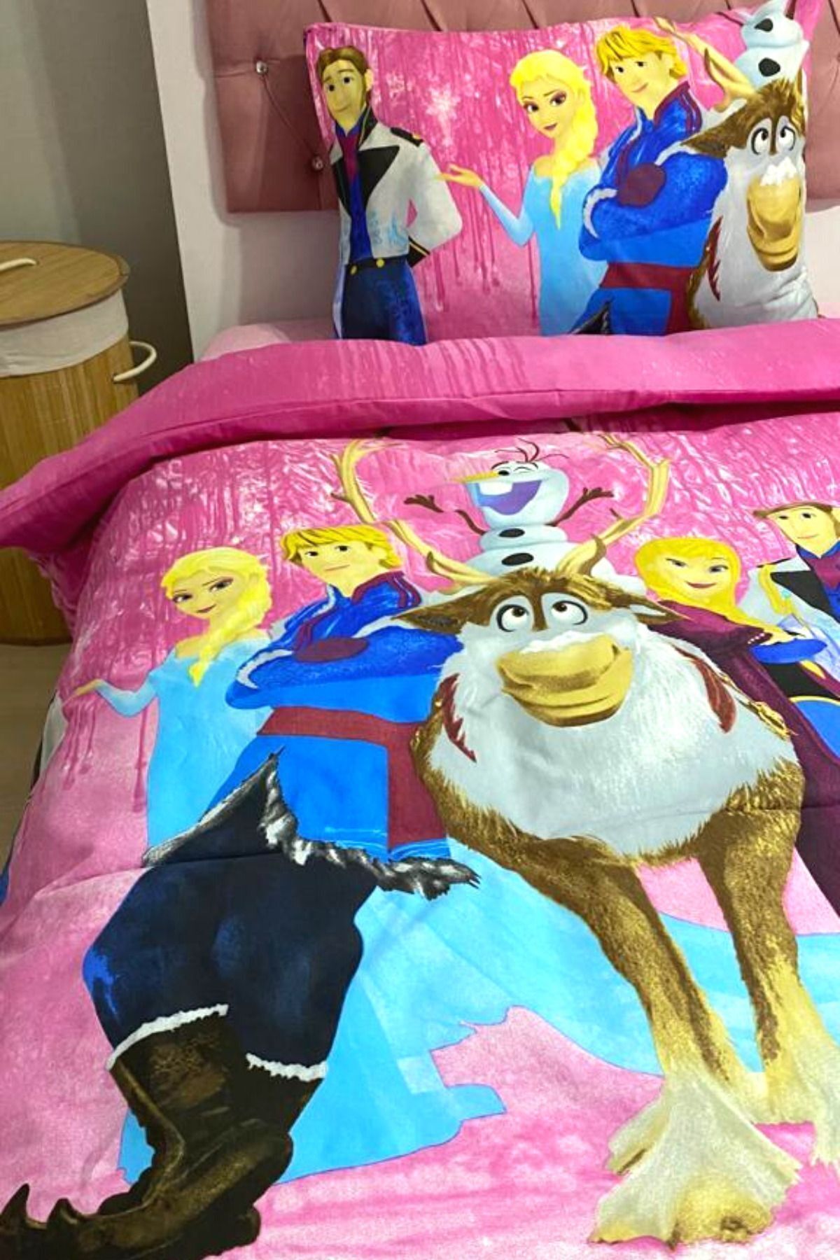 CANDAN ÇEYİZ-Frozen Patterned Duvet Cover Set with Single Sheet, Elastic Cotton and 2 Pillow Cases (with a Gift) 3