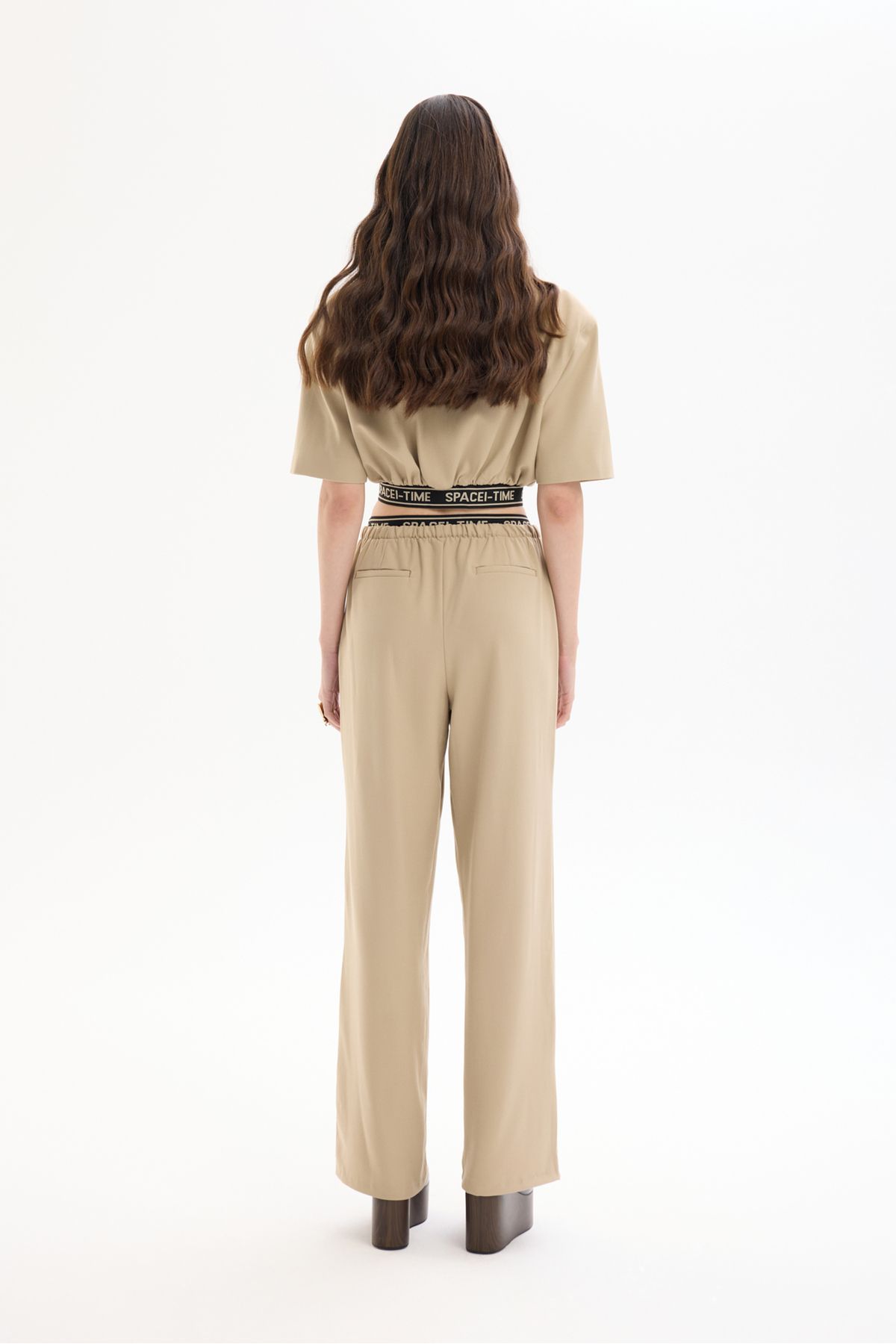 Quzu-Elastic Waist, Detailed Writing, Wide Leg Trousers Beige 5