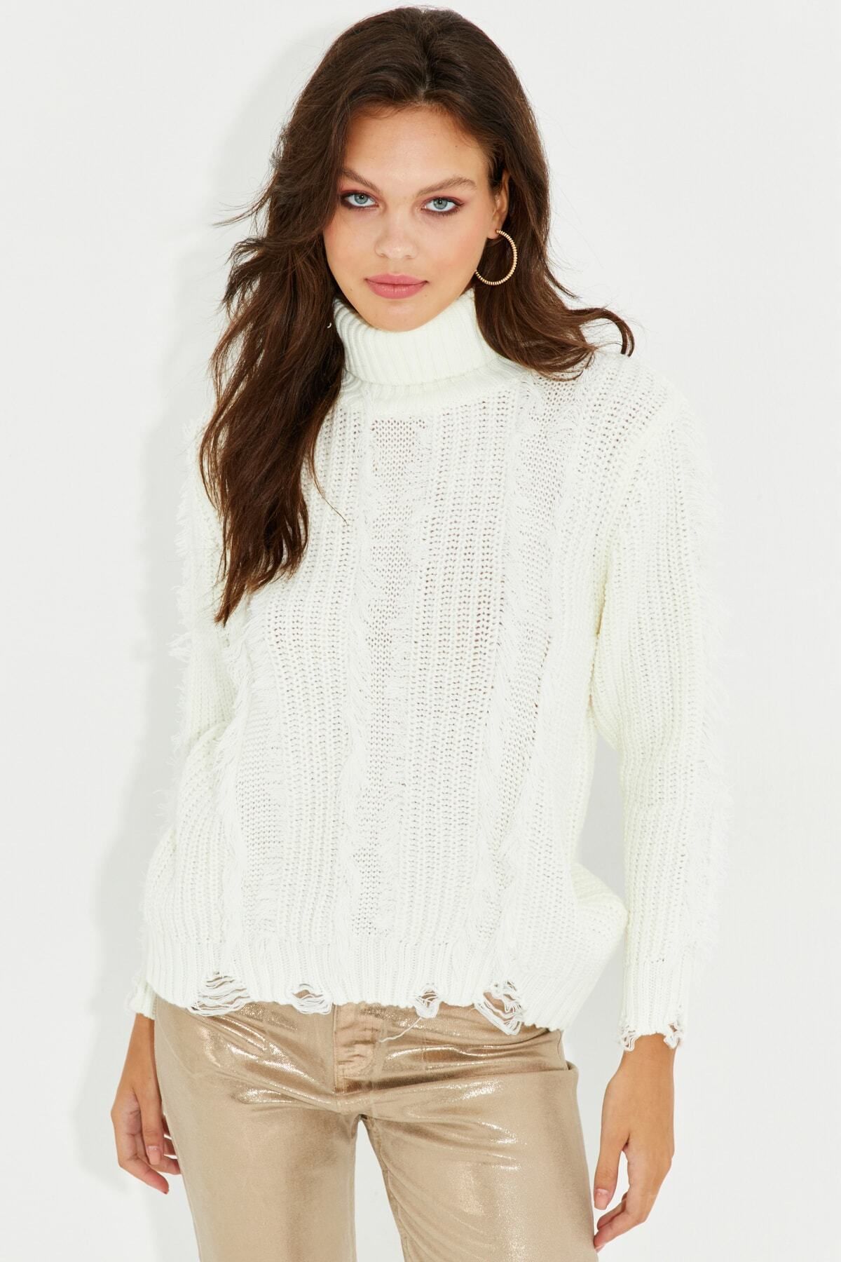 Cool & Sexy-Women's Ecru Turtleneck Tassel Knitwear Sweater KZ2471 7