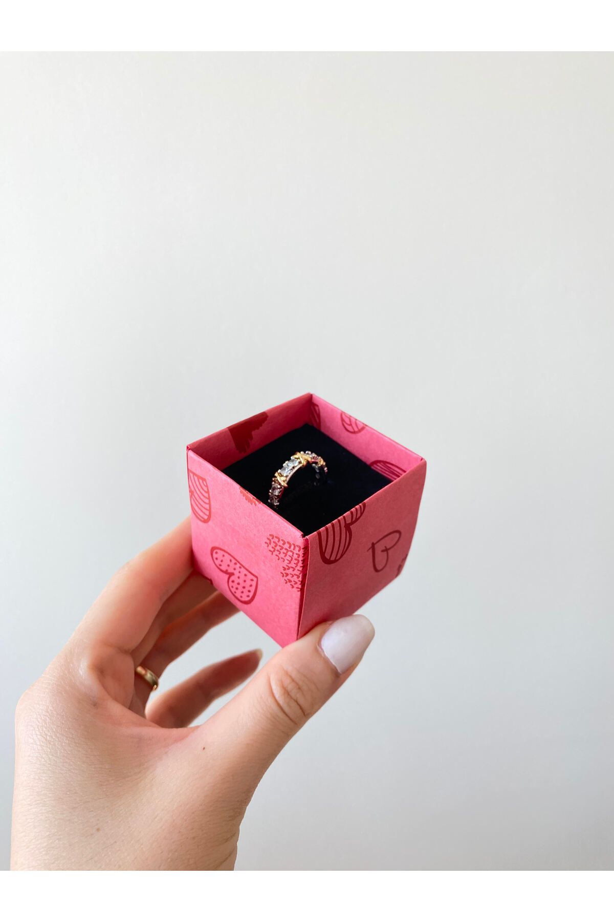 kubotique Yüzük Hediye Kutusu 5x5x5 (Yüzük Dahil Değildir)