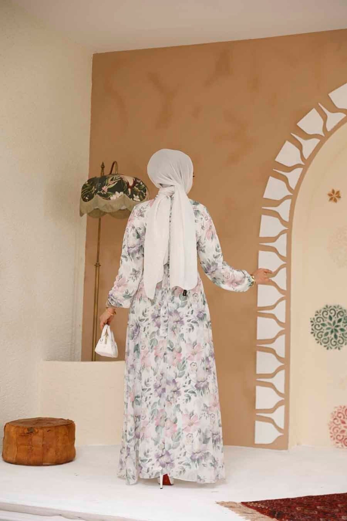 Neva Style-Rochie albă cu imprimeu floral 27980B 3