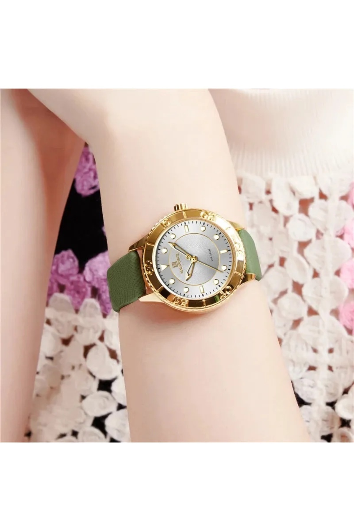 Naviforce-Ladies quartz wrist watch in green leather strap & round silver analog dial. 1