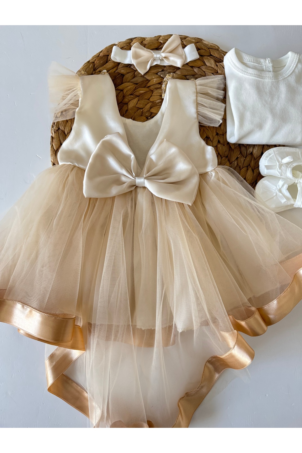 PİLEKİ BABY 0 6 AY PAYETLİ KIZ BEBEK MEVLÜT ELBİSESİ , ÖZELGÜN DÜĞÜN KINA ELBİSESİ fotoğrafı 4 (önizleme)