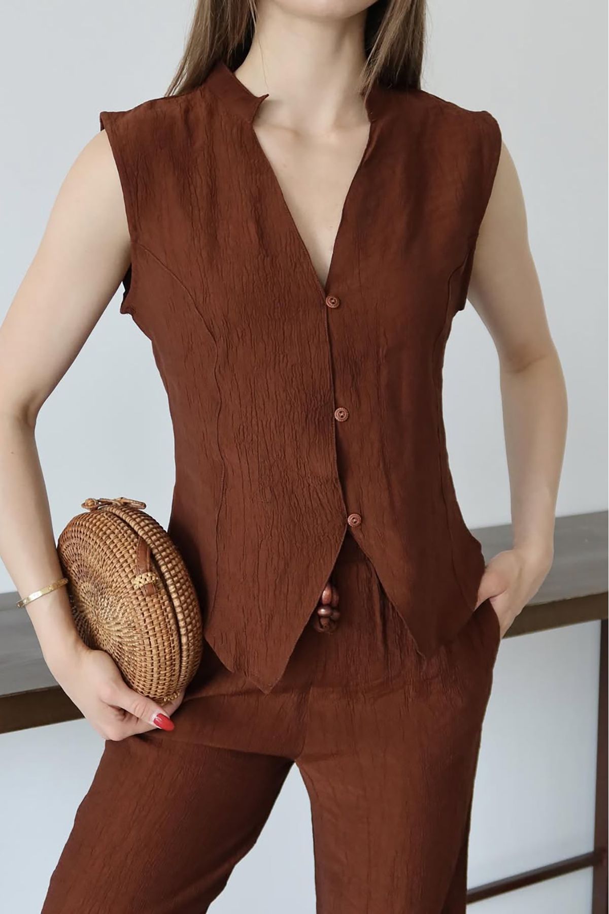 Neşeli Butik kadın gofre kumaş yelekli takım NBNP013