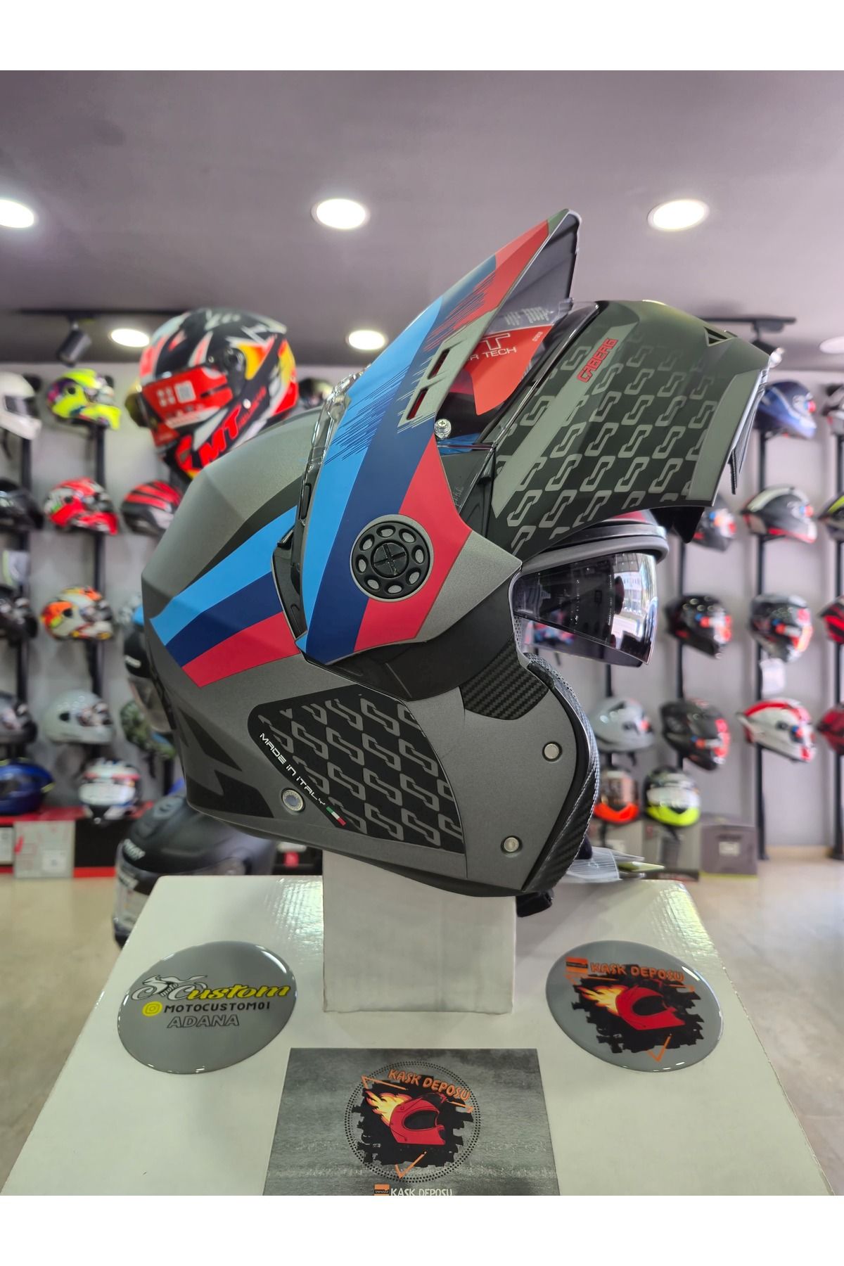 Caberg TOURMAX X SARABE MT GUN MET BMW COLORS Çeneden Açılır Kask