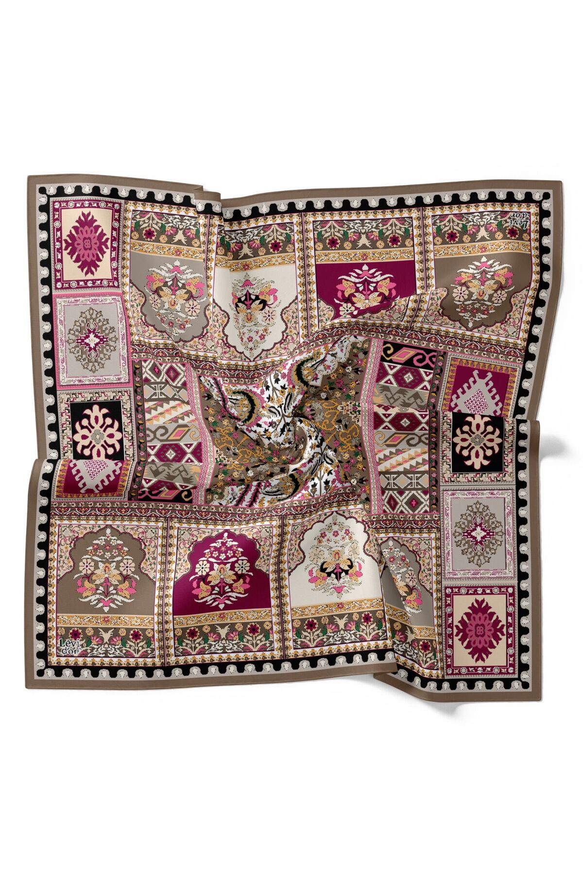 Levidor-Ancient Pattern Sparkling Crystal Scarf 2