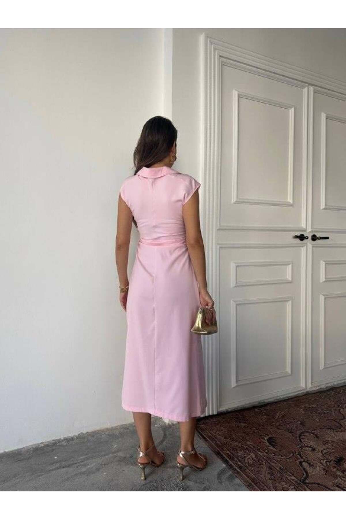conconmoda Aversa Düğme Detaylı Midi Elbise