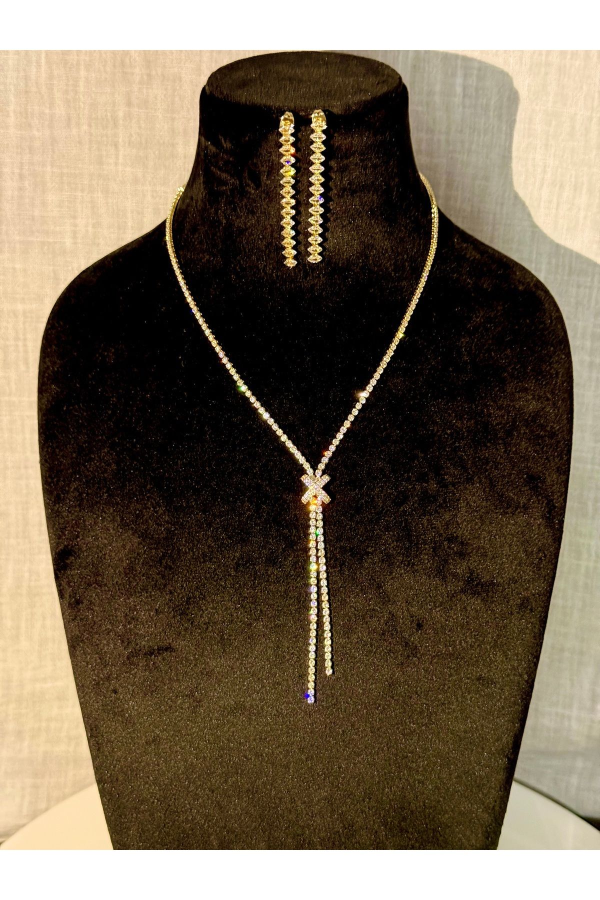 FASHİON JEWELRY Zerra Bella Model Altın Kaplama Su Yolu Kolye Ve Küpe