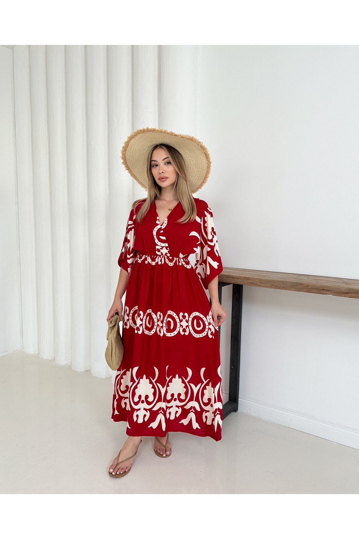 Butik Kırmızı Salyangoz Desen Kruvaze Yaka Elbise