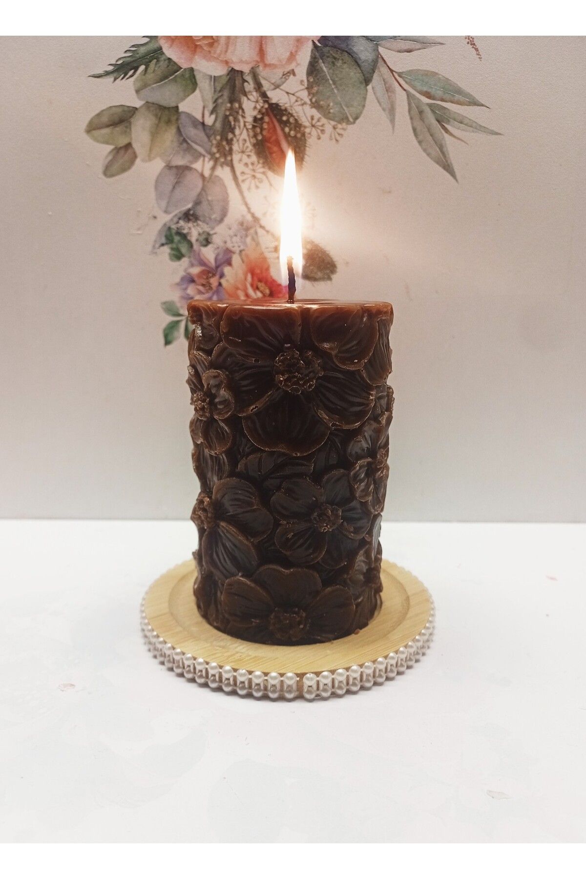 MADE SOYAWAX AROMA TERAPİ KOKULU ÇİÇEK DESENLİ MUM VE İNCİ DESENLİ AHŞAP MUM ALTLIĞI