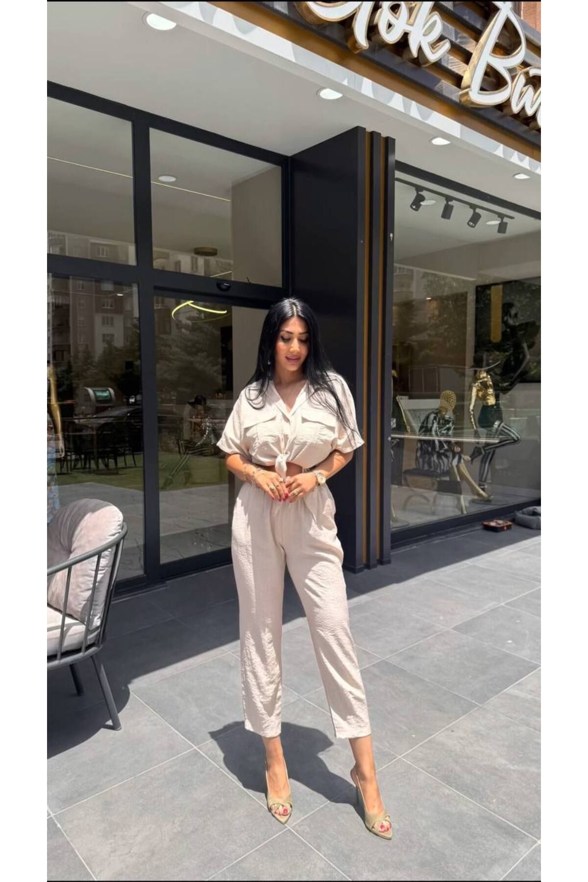 Gülşen Gök Butik Kuşaklı Gömlek Pantolon Takım Bej