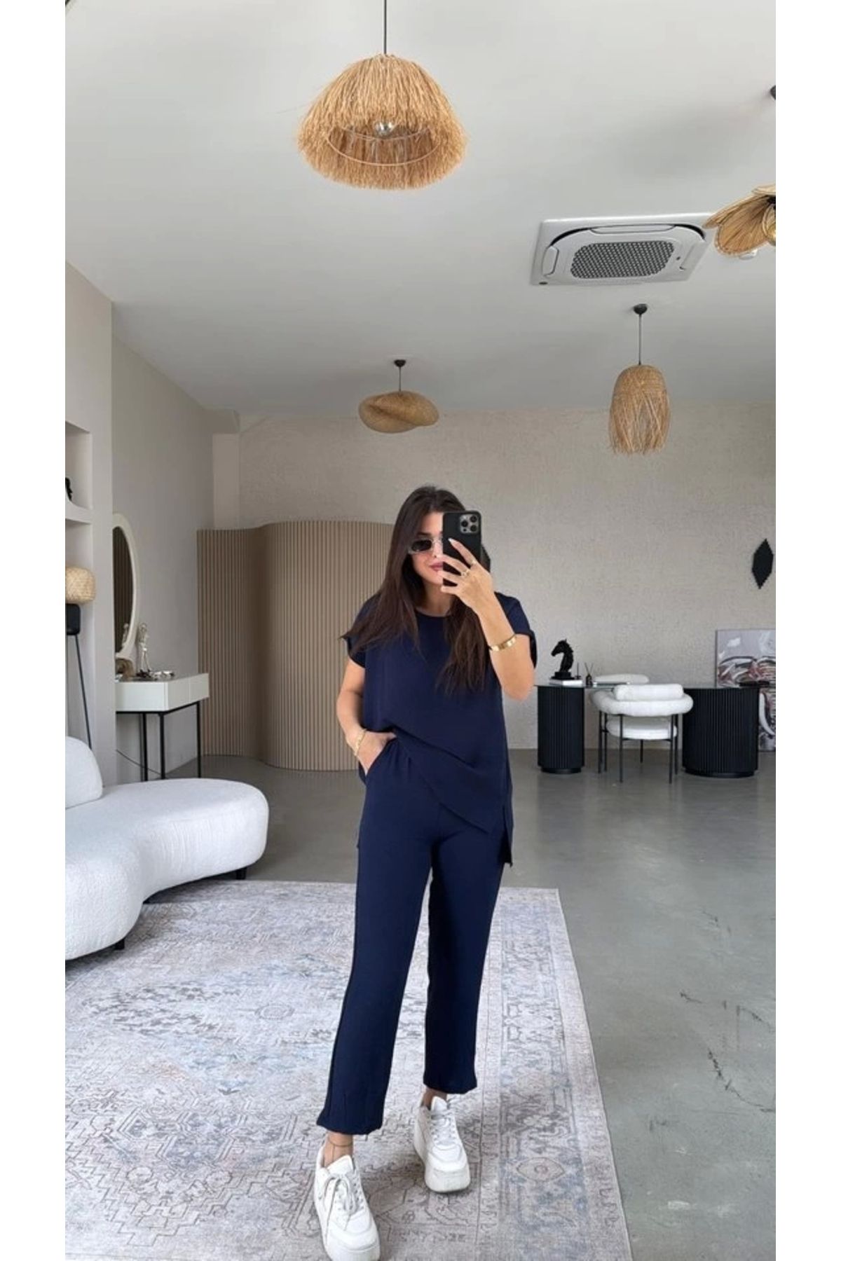 Butik Kadın Kısa Kollu Bluz Ve Bileği Pens Detay Pantolon Ikili Takım