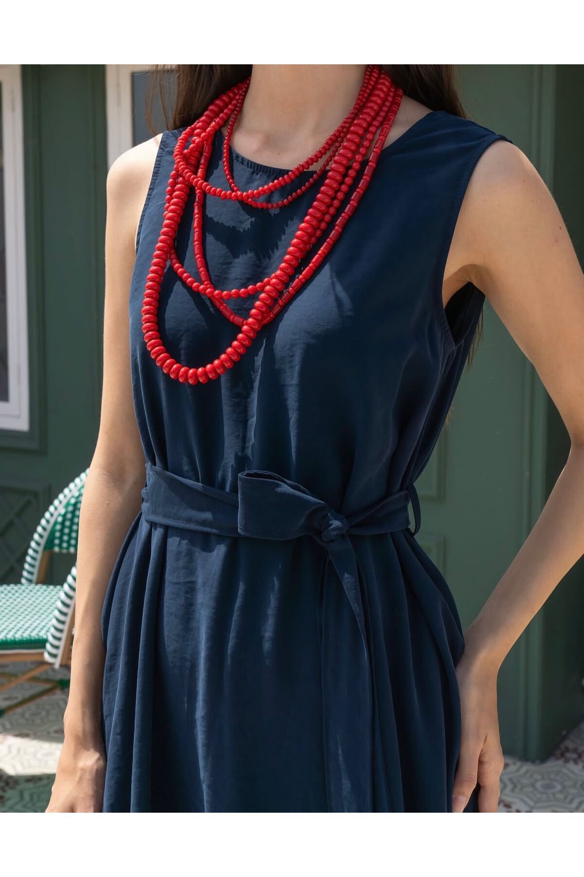 MODA KUŞAK DETAYLI LACİVERT UZUN KLOŞ ELBİSE