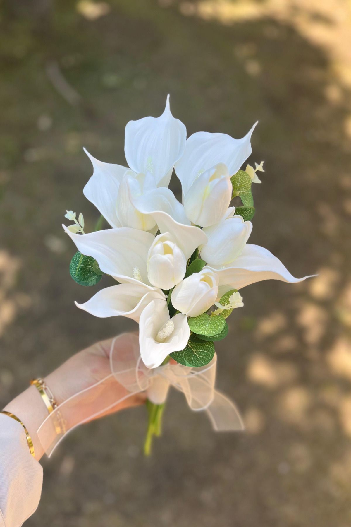 Luxe Floral Bouquet Bloom Muse – Zarif Gala & Lale Buketi | Söz, Nişan, Nikah İçin Özel Tasarım Gelin Buketi
