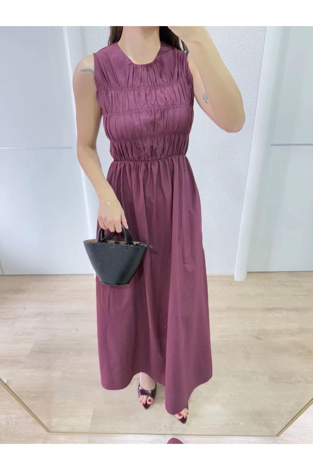 ruum fashions Kolsuz Göğüs Lastıklı %100 Poplin Uzun Elbise