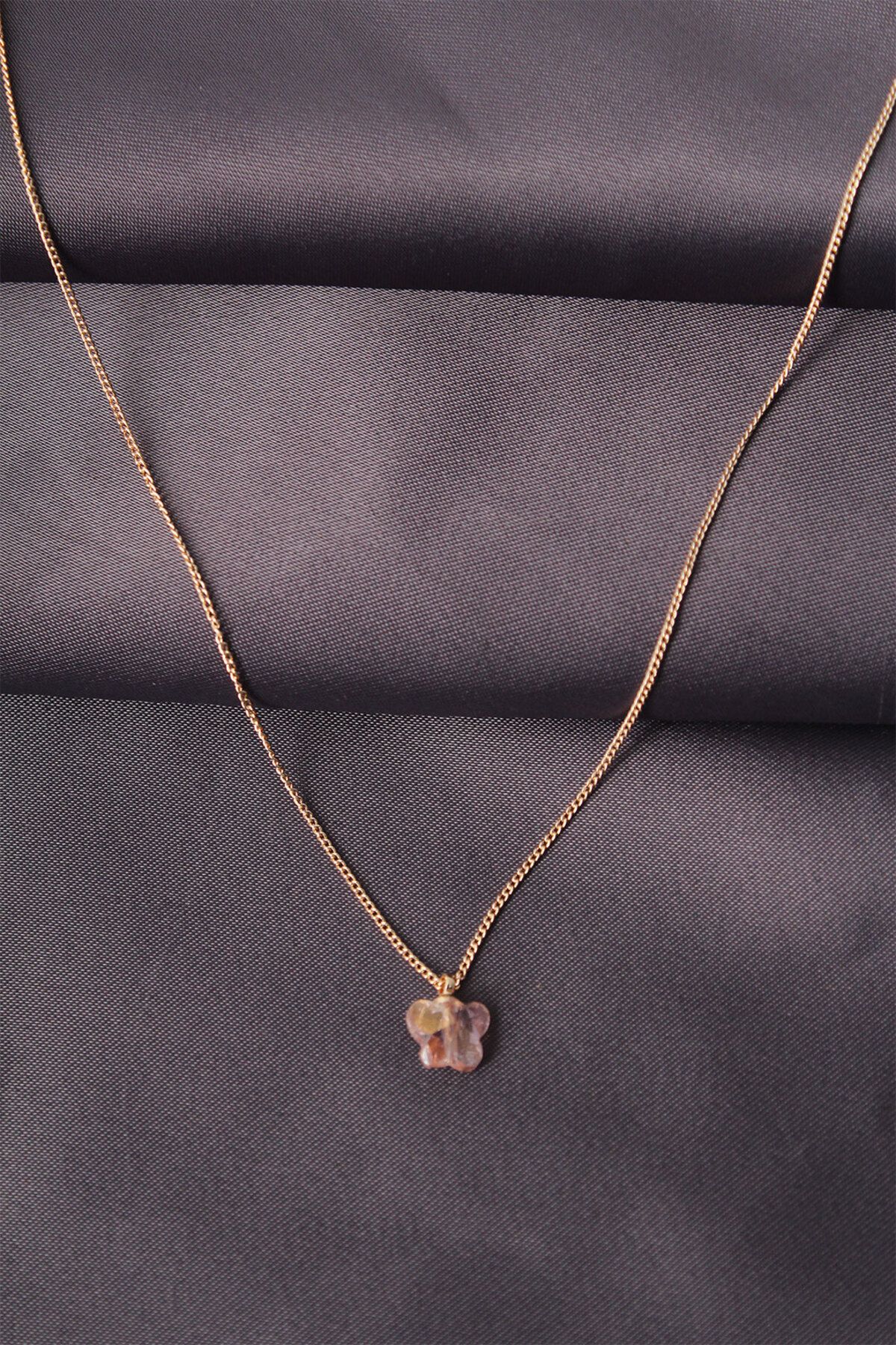 Clariss Gold Renk Metal Zirkon Taşlı Pembe Minimal Kelebek Detaylı Kadın Kolye