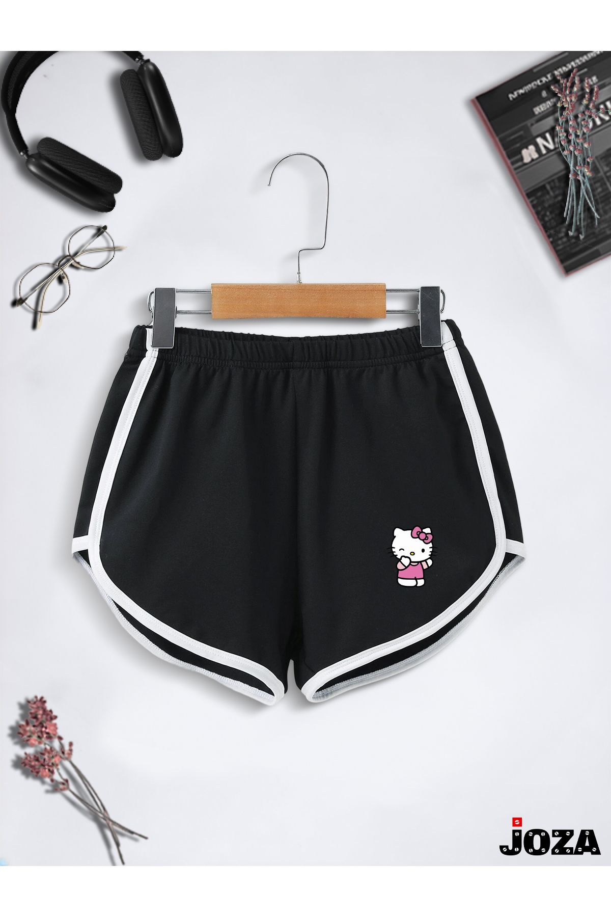 Jobia Outdoors Kadın Slim Fit Renkli Hello Kitty Baskılı Tekli Biyeli Penye Mini Şort (Dar Kalıp )