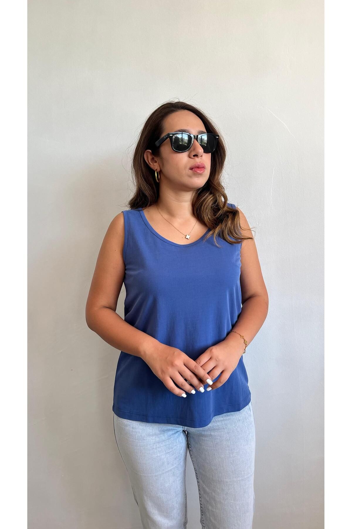 Gizybutik Kalın Askılı Yumuşak Doku Bluz