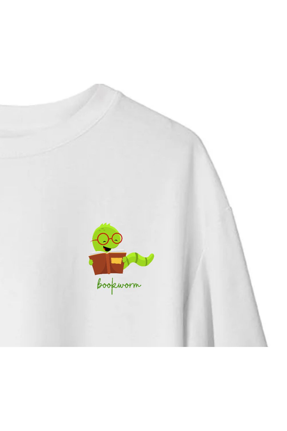 VMGA Bookworm – Kitap Kurdu Temalı Beyaz Unisex Tişört | Okuma Aşığı Tasarım