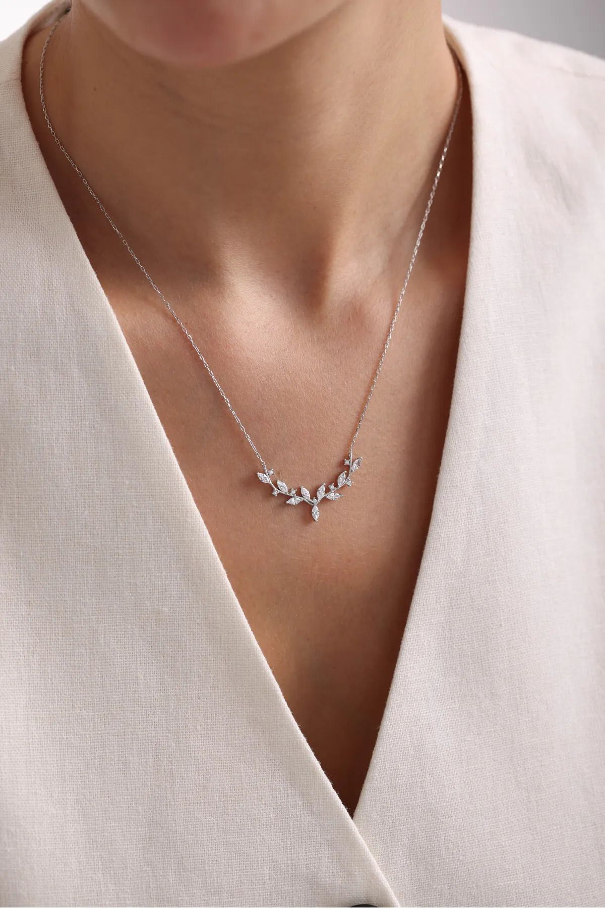 Sahira Jewelry Geyik Boynuzu Gümüş Kaplama Kadın Kolye