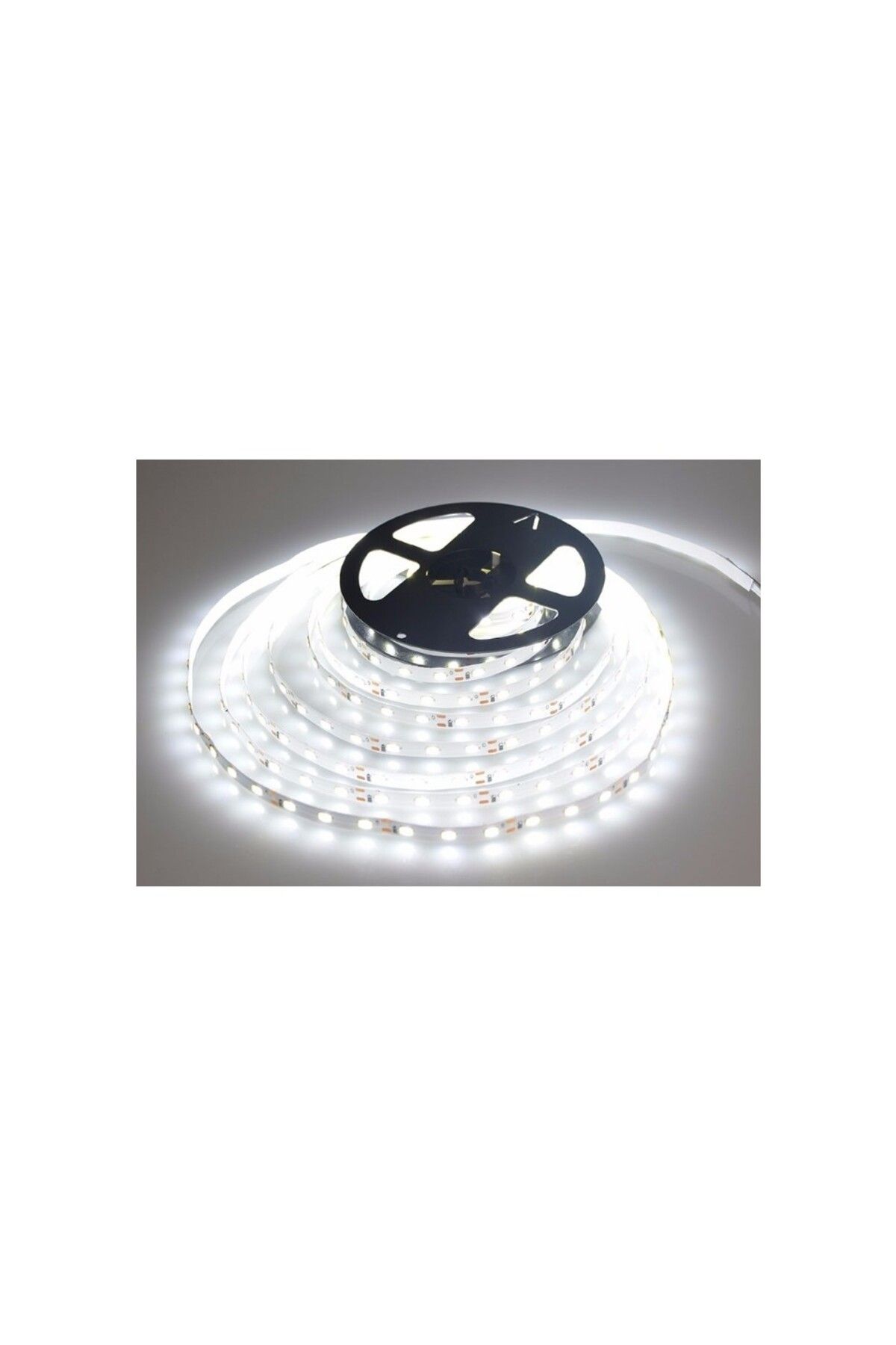 Noas İç Mekan 3 Çip 12V Şerit LED 6400K Beyaz Işık 5 Metre