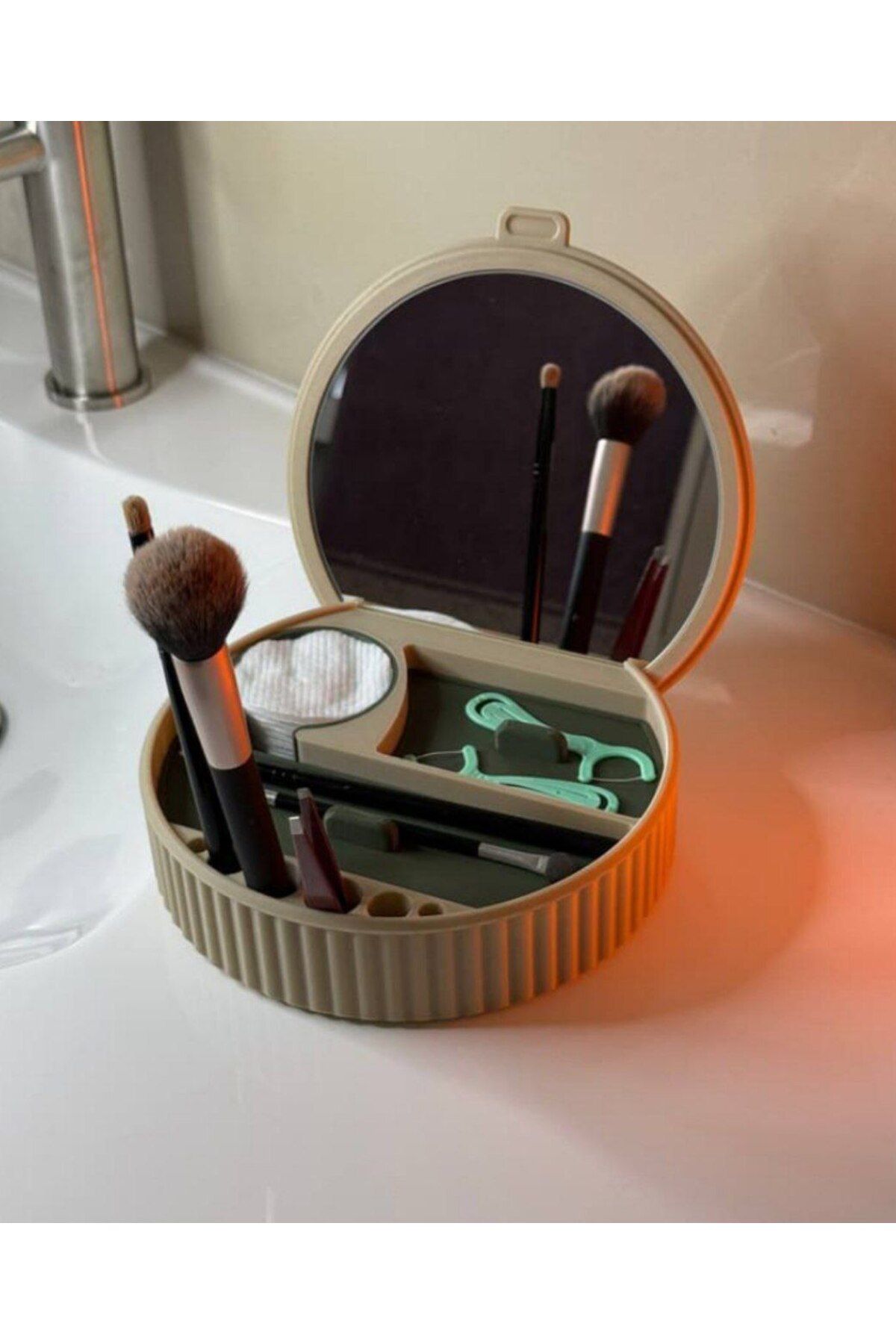 ValoriaConcept 💄🧼 Makyaj Organizatörü (Aynasız) | Şık & Düzenli Güzellik Köşesi! ✨🧺