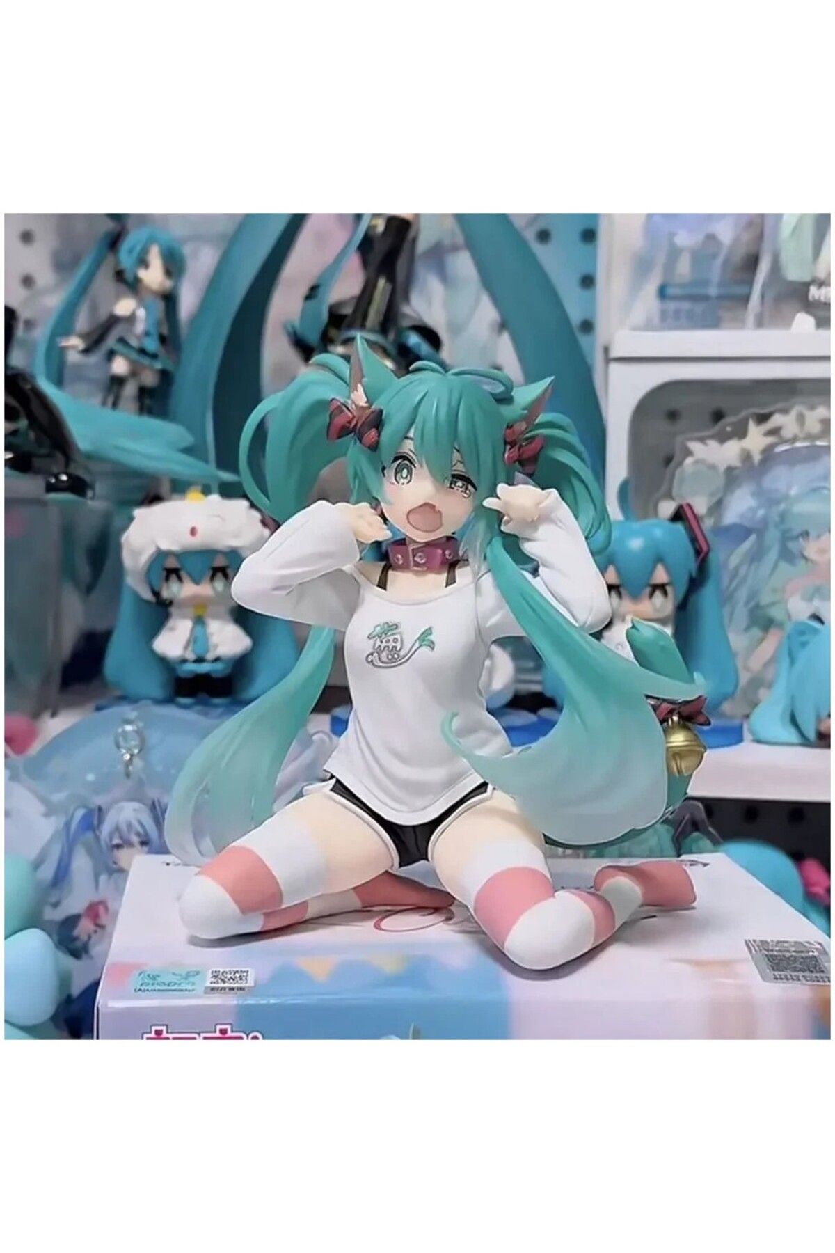 Bidolu Sepet AVM Hatsune Miku Masaüstü Sevimli Aksiyon Figürü 11CM Neko Tişört Anime Heykelcik Kawaii Kız Modeli