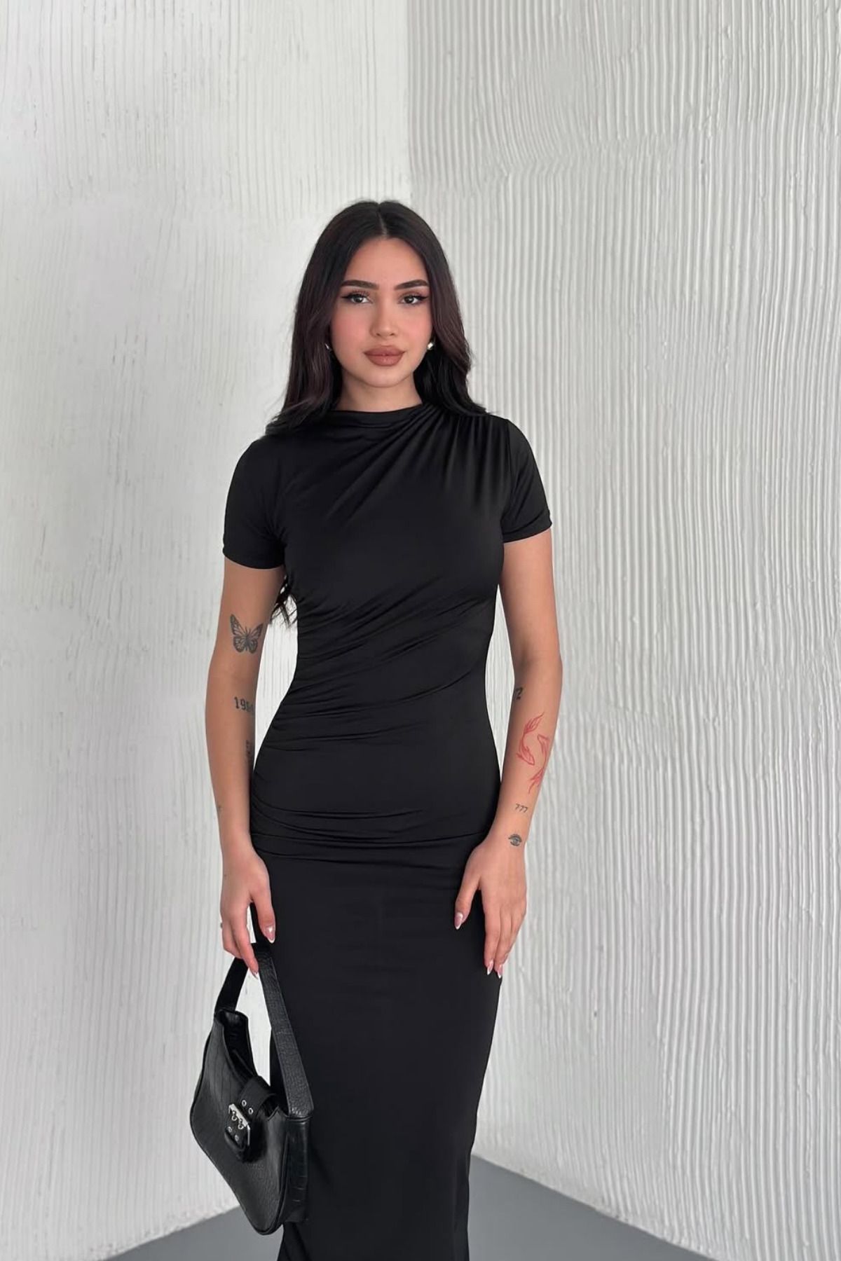 MOZENA Sandy Kumaş Kısa Kol Drape Detaylı Uzun Elbise