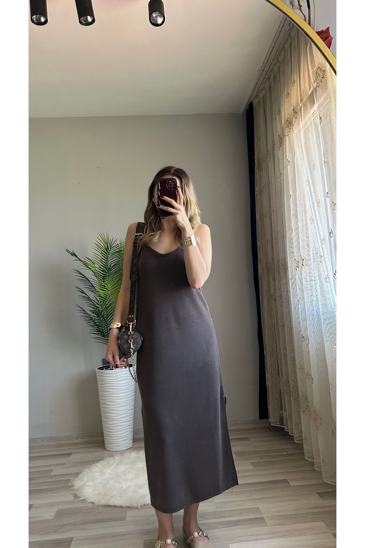 ensbutik Ayarlanabilir Askılı Yırtmaçlı Elbise
