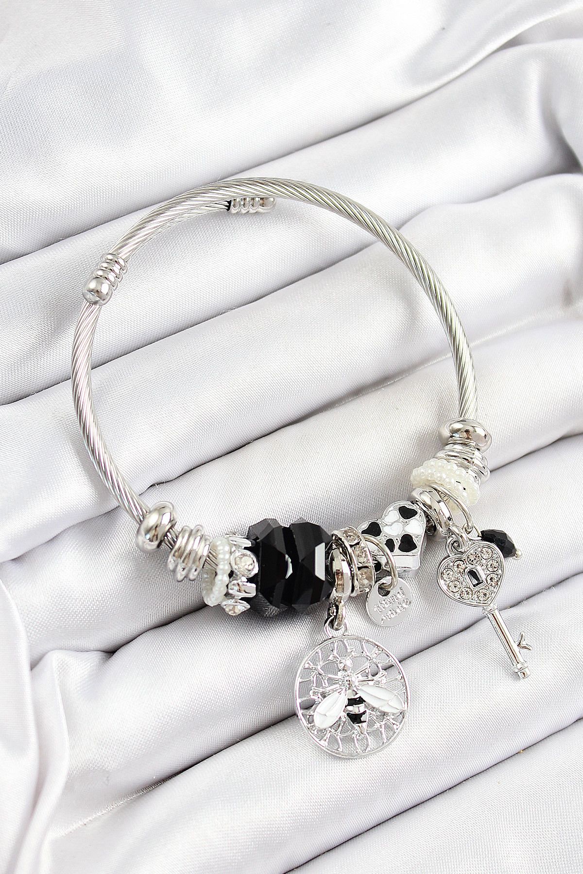 callerrons accessories Siyah Zirkon Taşlı Baykuş Arı Ve Anahtar Model Gümüş Renk Charm Bileklik - EBJ250628W35900