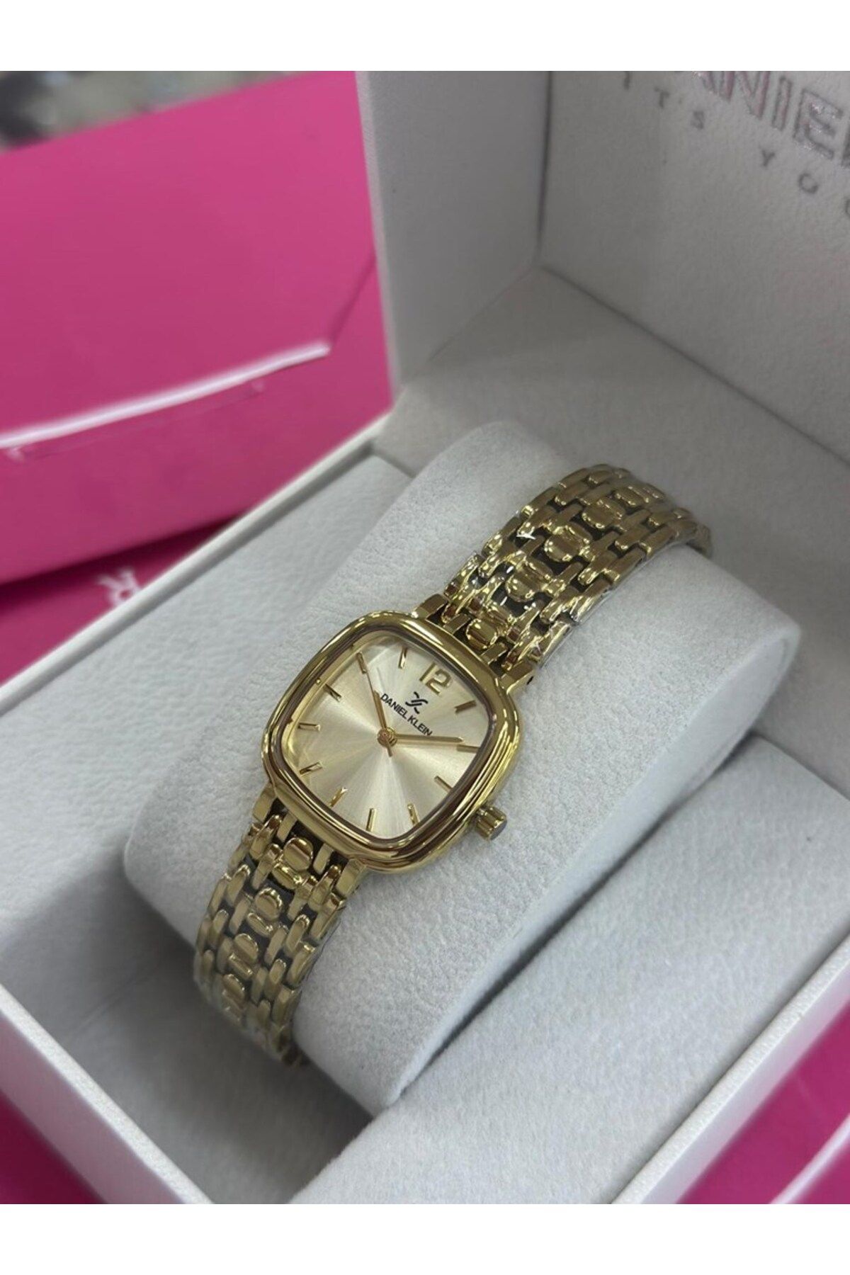 Daniel Klein DK102-DK.1.13876-7 KADIN KOL SAATİ
