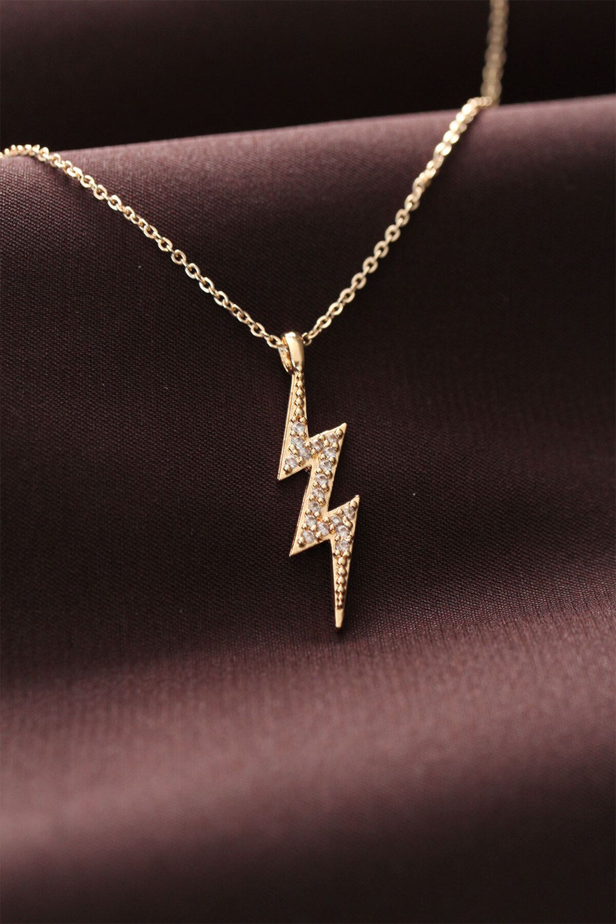 callerrons accessories Zirkon Taşlı Şimşek Tasarımlı Kadın Kolye - EBJ250628W36117