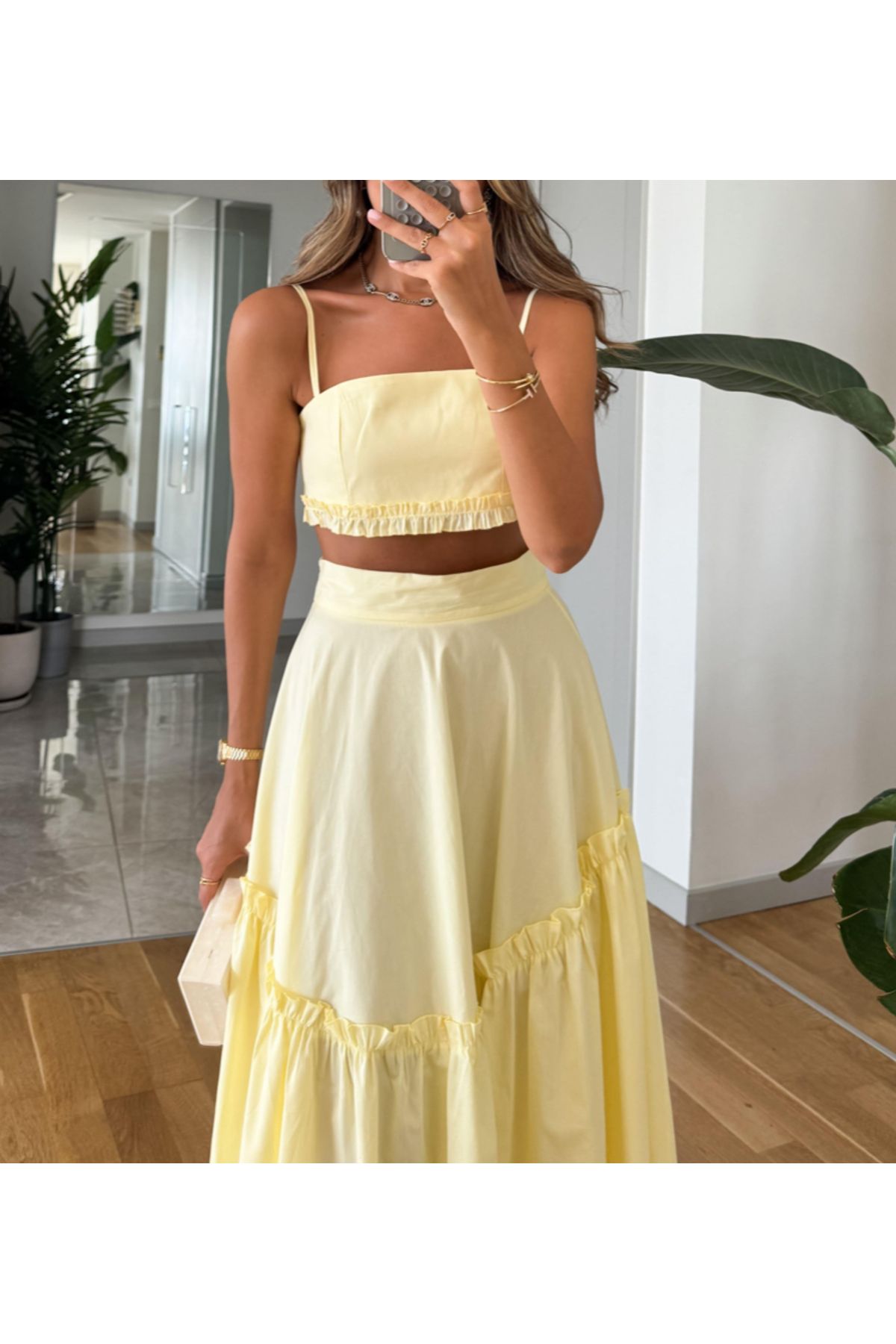 Butik Fırfır detaylı büstiyer etek takım