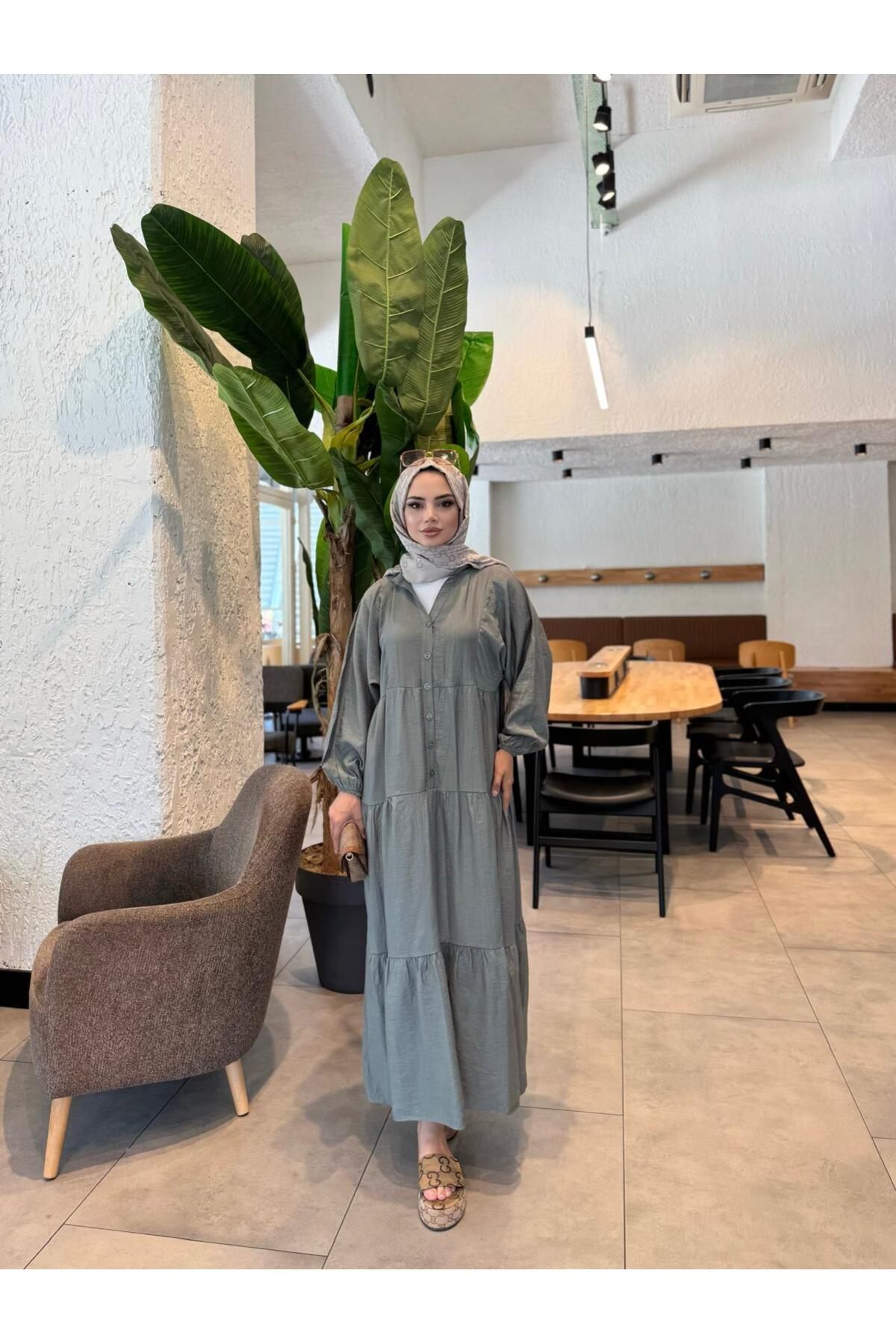 butik hira Düğme Detaylı Çilek kumaş Elbise