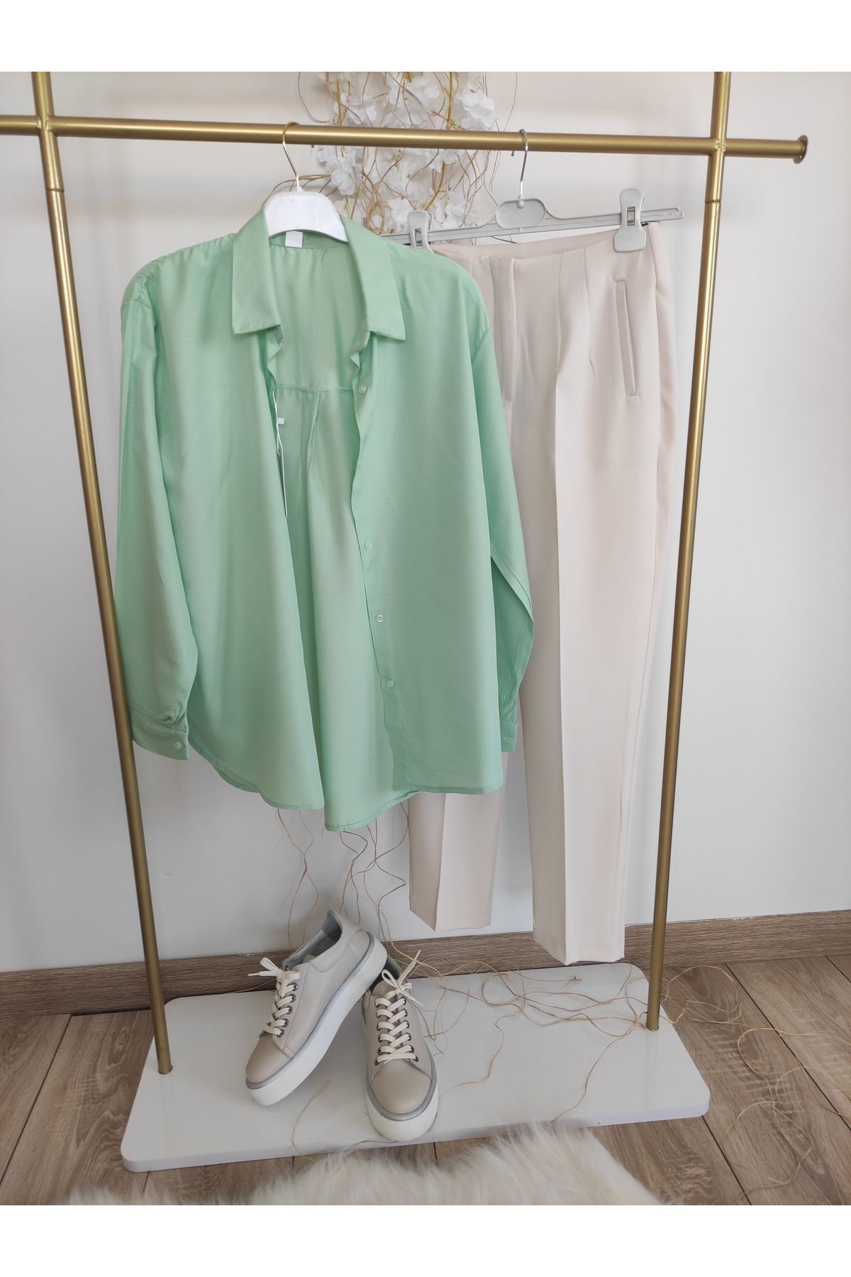 MODA Oversize basic uzun gömlek - şu yeşili