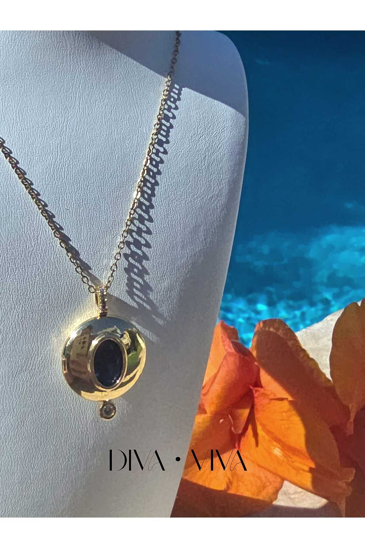 DivaViva Noir Medallion Kadın Çelik Kolye