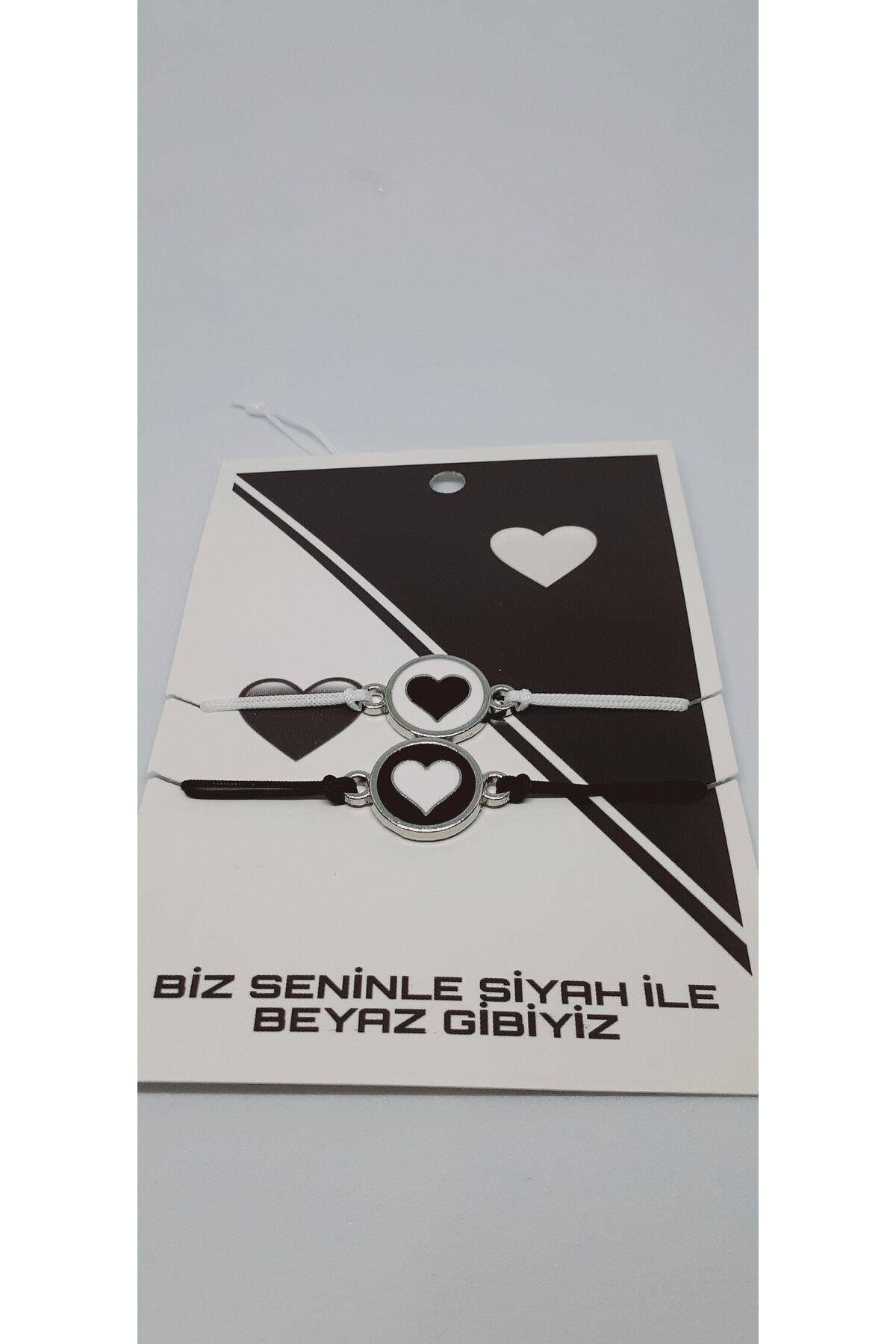 MODA Siyah beyaz kalp bileklik ikili