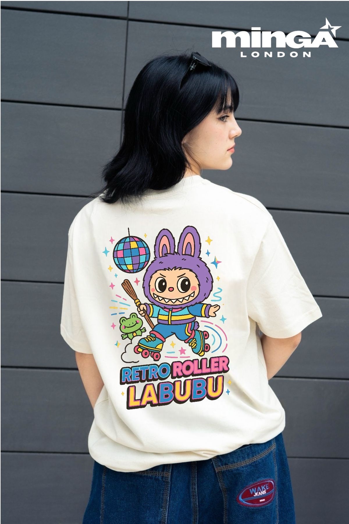 Minga London Bej Labubu Retro Roller Baskılı Oversize Tshirt -Minga London